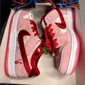 Nike Pink and Red Women's Sneakers